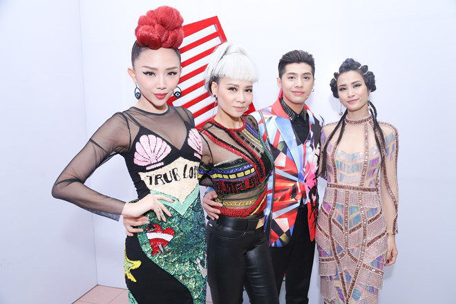 The Voice 2017: Thu Minh lên tiếng về sự xuất hiện amp;#34;hơi lốamp;#34; gây tranh cãi ở vòng Giấu mặt - 5
