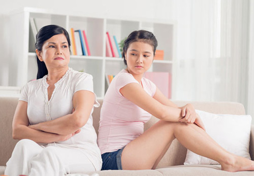 Chỉ vì một câu phán của thầy bói mẹ chồng căng thẳng với con dâu - 1