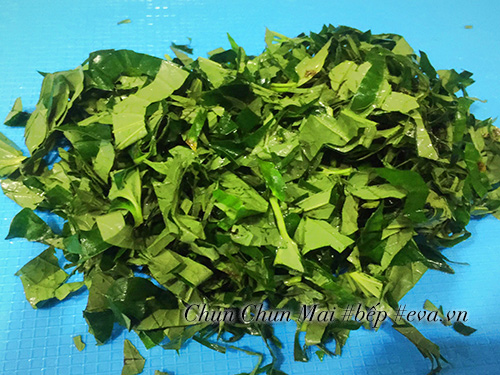 Đổi vị với ốc xào lá lốt thơm ngon, giòn sần sật - 5