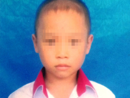 Bí ẩn chuyện bé trai bị chính mẹ ruột bắt cóc, bà ngoại viết đơn đòi cháu - 3