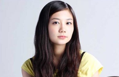 すべてが平穏だったとき、日本の9xスターたちが突然エンターテインメント業界から撤退し、ツアーに出た。  - 3