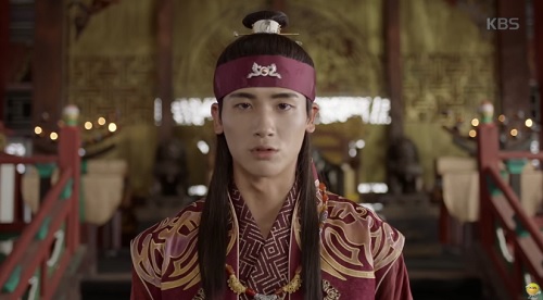 Hwarang tập 18: Cùng một ngày, Park Seo Joon phải đối mặt với 2 bi kịch lớn nhất đời - 8