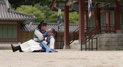 Hwarang tập 18: Cùng một ngày, Park Seo Joon phải đối mặt với 2 bi kịch lớn nhất đời - 10