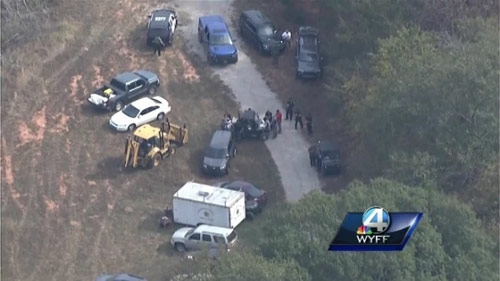 Lời kể đầy ám ảnh của cô gái bị xích cổ và hãm hiếp như thú vật suốt 2 tháng - 2