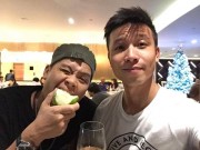 Làng sao - John Huy Trần cầu hôn bạn trai đồng giới sau gần 10 năm hẹn hò