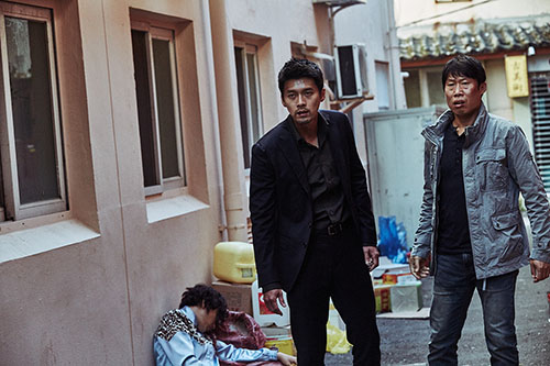 Làm amp;#34;gái ếamp;#34;, Yoona tìm mọi cách cưa cẩm Hyun Bin - 8