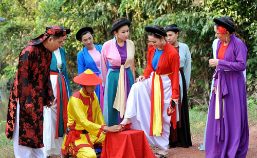 Giải Mã