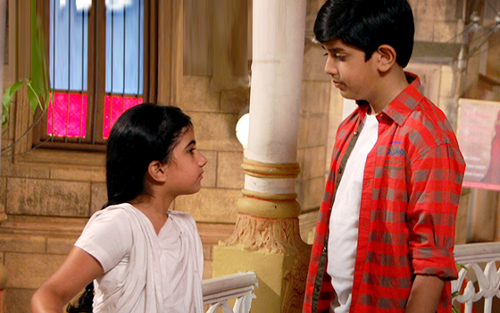 “Góa phụ nhí” Ấn Độ lập kỷ lục khán giả theo dõi sau 2 ngày phát sóng - 1