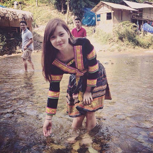 “Hotgirl dân tộc” từng bị chồng sắp cưới giả làm người giao hàng đến nhà xem mặt - 1