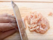 Bếp Eva - Mẹo thái thịt, rau củ không bao giờ sợ bị đứt tay