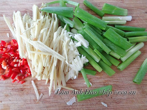 Đậm đà, trôi cơm với gà xào gừng - 1