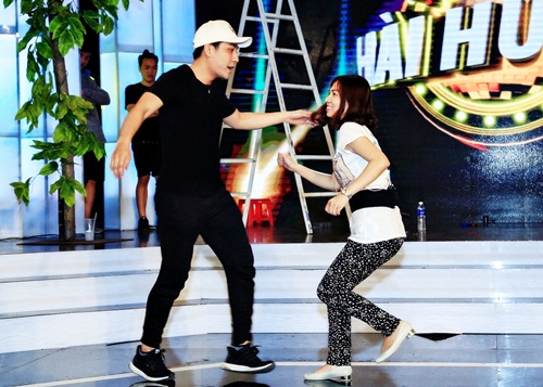 Việt Trinh - Lý Hùng - Kiều Oanh bị lép vế vì Thanh Bạch amp;#34;gây choángamp;#34; trên sân khấu - 9