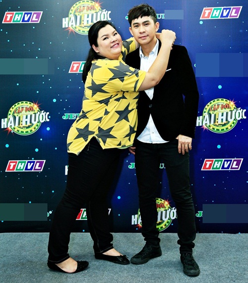 Việt Trinh - Lý Hùng - Kiều Oanh bị lép vế vì Thanh Bạch amp;#34;gây choángamp;#34; trên sân khấu - 14