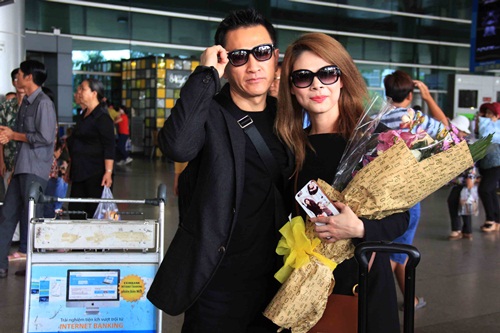 Bạn trai amp;#34;giấu mặtamp;#34; lâu nay của Thanh Thảo chính thức lộ diện, hộ tống cô về nước - 9