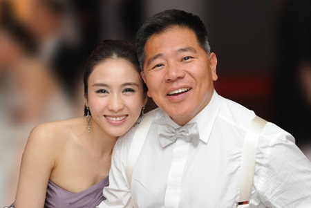 Hy sinh cuộc đời lấy đại gia tàn tật, Lê Tư được hưởng cuộc sống giàu sang - 3