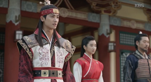 Hwarang tập cuối: Giữa giang sơn và mỹ nhân, Park Seo Joon đã chọn điều này - 3