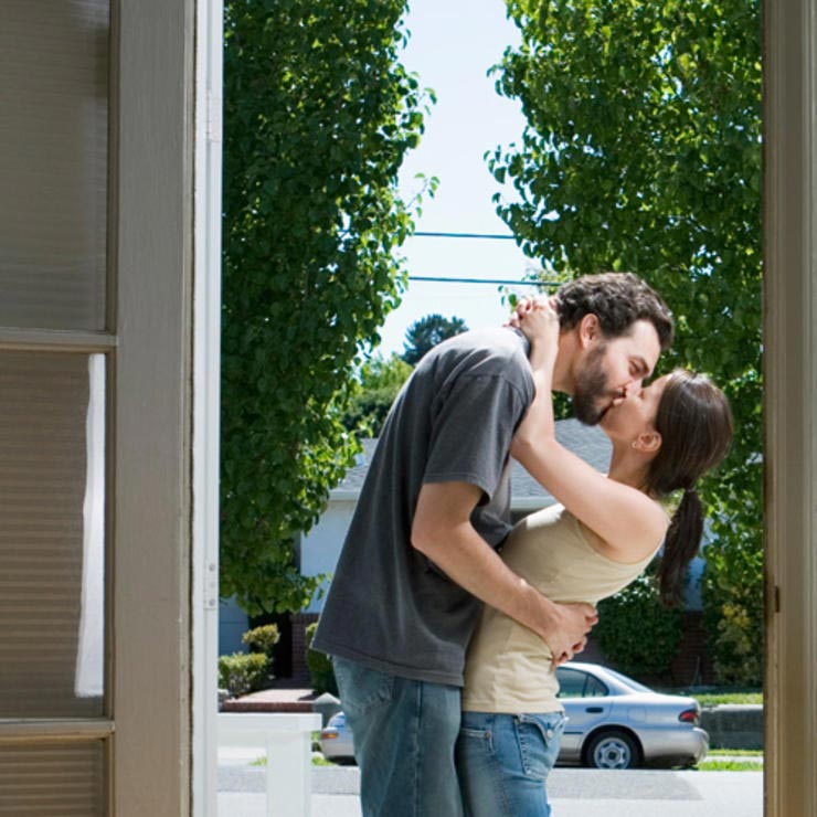 Muốn yêu dài lâu, hãy học hỏi 9 bí quyết này! - 2