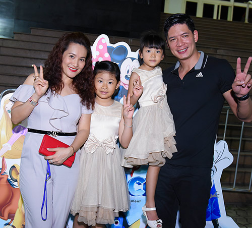 Bận rộn đến mấy, MC Bình Minh vẫn quan tâm chăm sóc vợ con - 3