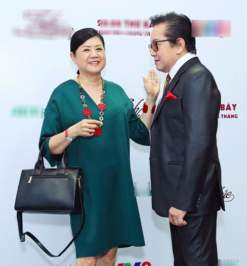 Nathan Lee hạnh phúc vì lần đầu được mẹ hộ tống đi diễn - 12