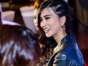 Xem & Đọc - Kim Tuyến khiến fan "choáng toàn tập" khi đi ra mắt phim
