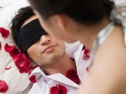 Sức khỏe - Hết hồn với những tai nạn tình dục vì yêu không đúng cách