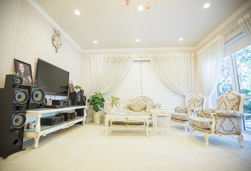 Biệt thự amp;#34;hoàng giaamp;#34; của mỹ nhân ăn chay gợi cảm nhất Châu Á - 14