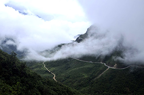 Nếu yêu du lịch, nhất định bạn phải trải nghiệm 4 cung đường đèo đẹp nhất Tây Bắc này - 4