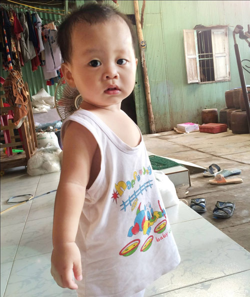 Cần gì phải cực nhọc ép con ăn, chỉ cần làm cách này là đủ! - 1