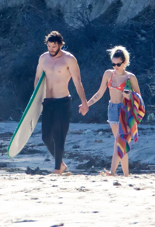 Ngôi sao 24/7: Cựu nhà báo bất ngờ thành người giàu nhất Hongkong sau 1 đêm - 7