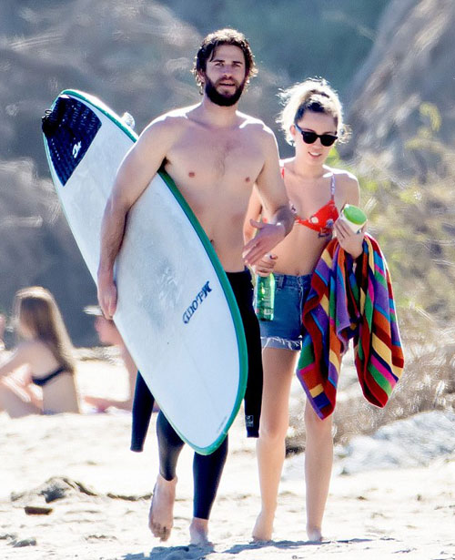 Ngôi sao 24/7: Cựu nhà báo bất ngờ thành người giàu nhất Hongkong sau 1 đêm - 8