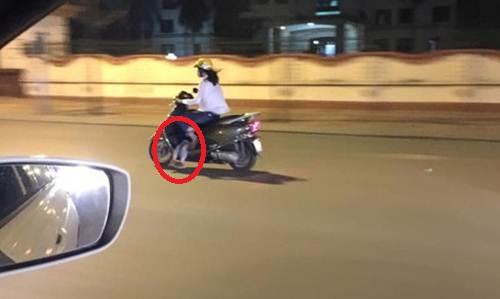 Những sáng tạo của bố mẹ Việt khi chăm con khiến người Tây amp;#34;ngả nónamp;#34; - 4
