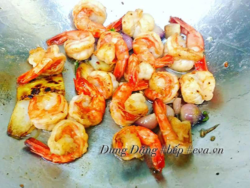 Đơn giản mà ngon cơm với su su xào tôm - 4