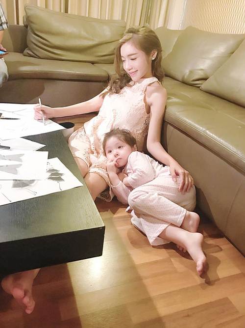 Những tiểu công chúa, hoàng tử nhí trong showbiz Việt còn amp;#34;hotamp;#34; hơn cả bố mẹ - 6