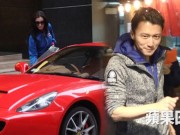 Làng sao - Ngôi sao 24/7: Bị Tạ Đình Phong bỏ rơi, Trương Bá Chi vẫn xài đồ hiệu, xe mới