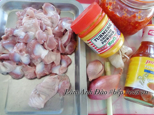 Đổi vị cho cả nhà với mề gà xào sa tế giòn sần sật - 1