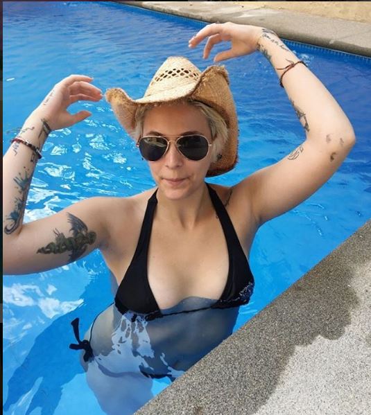 Bất ngờ với nhan sắc con gái ông hoàng nhạc pop Michael Jackson - 13