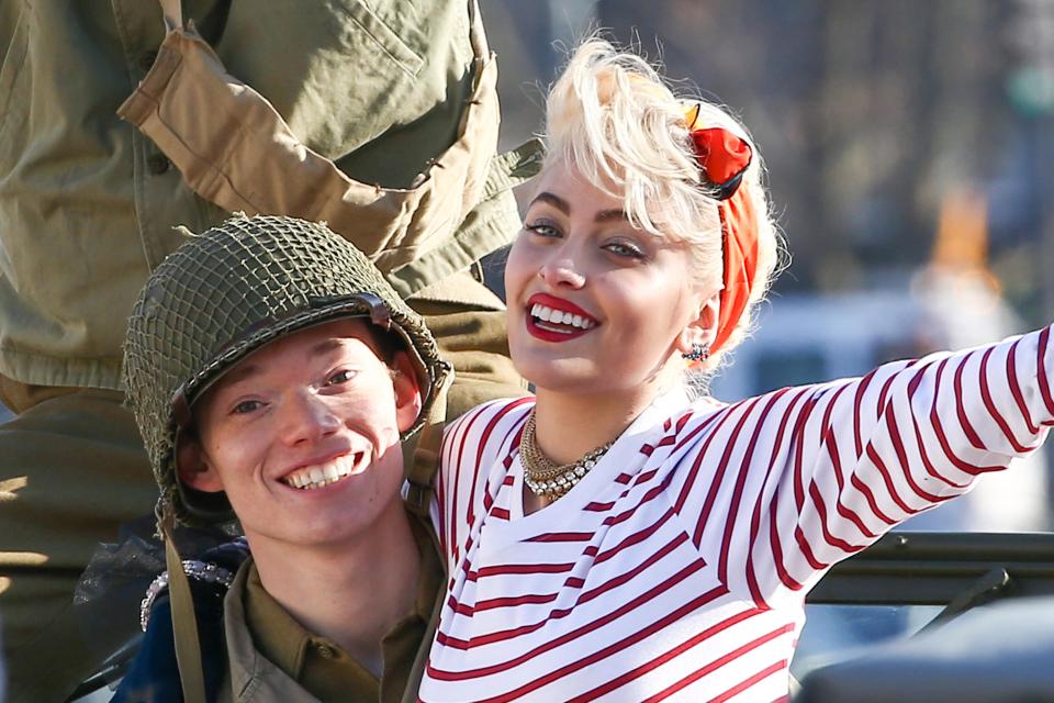 Bất ngờ với nhan sắc con gái ông hoàng nhạc pop Michael Jackson - 6