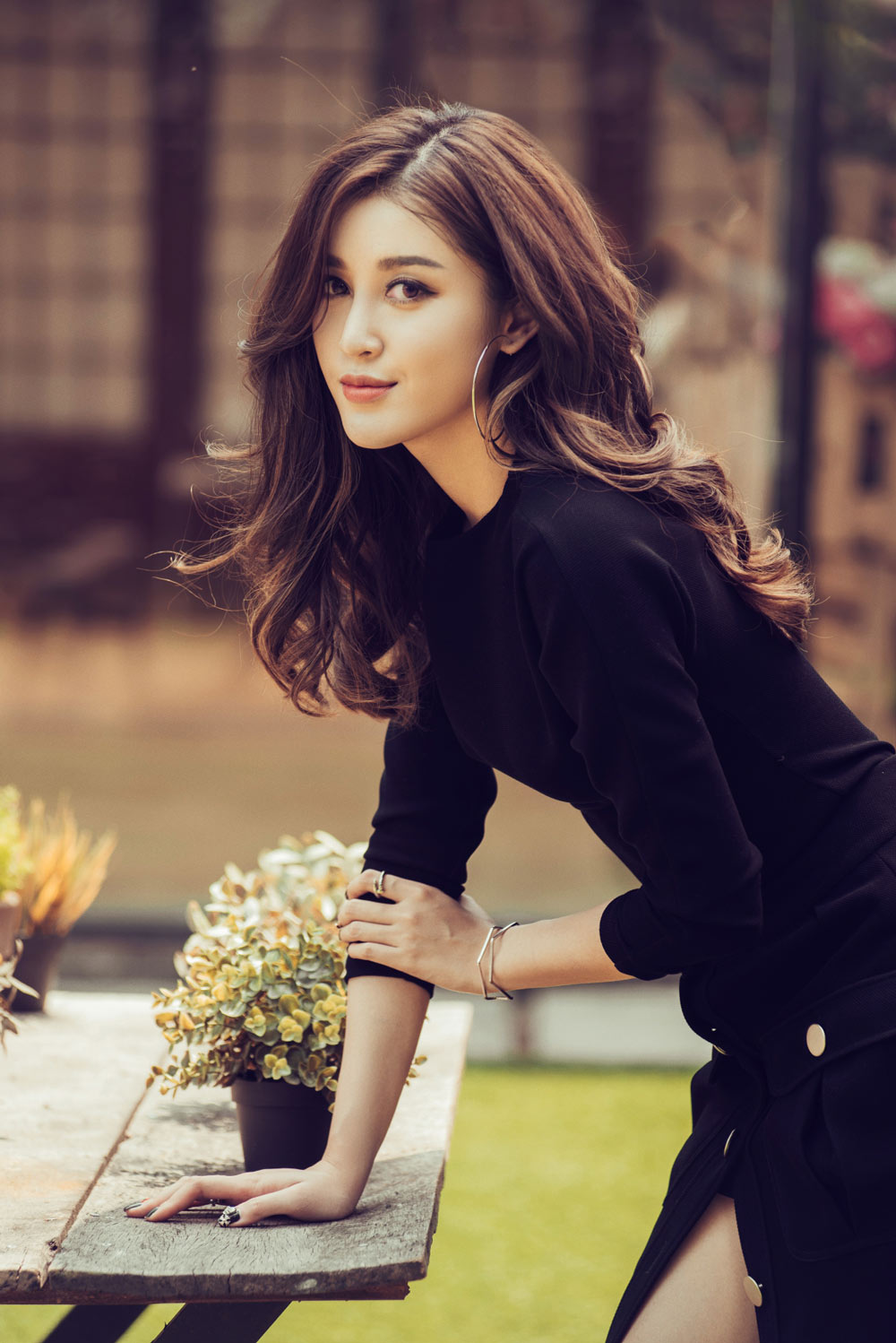 Chán làm tiểu thư bánh bèo, Huyền My giờ đây trưởng thành đầy quyến rũ - 3