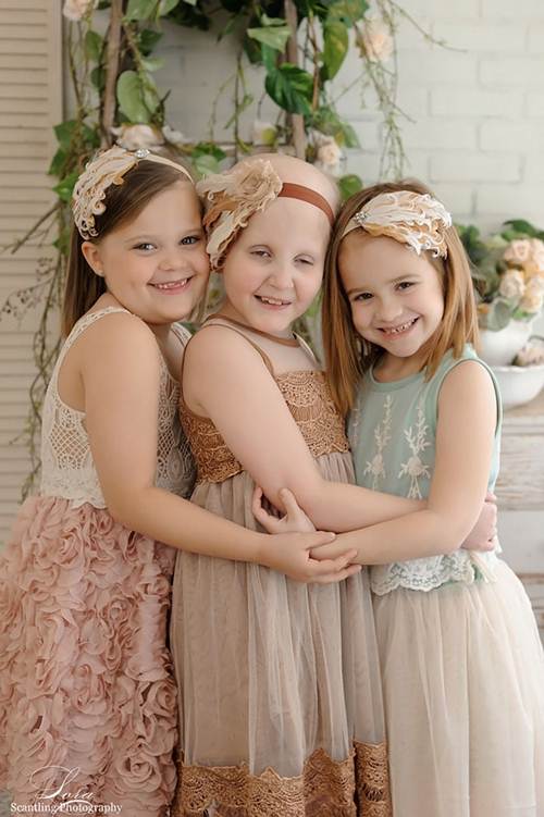 3 bé gái mắc ung thư từng gây xúc động dư luận năm 2014 giờ xinh đẹp hơn rất nhiều