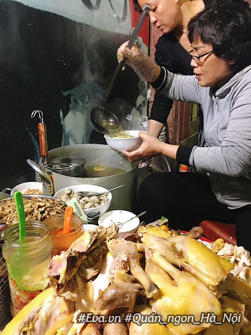 Thèm nhỏ dãi với hàng bún gà mọc Hàng Ngang ngon đúng chuẩn Hà Thành - 2