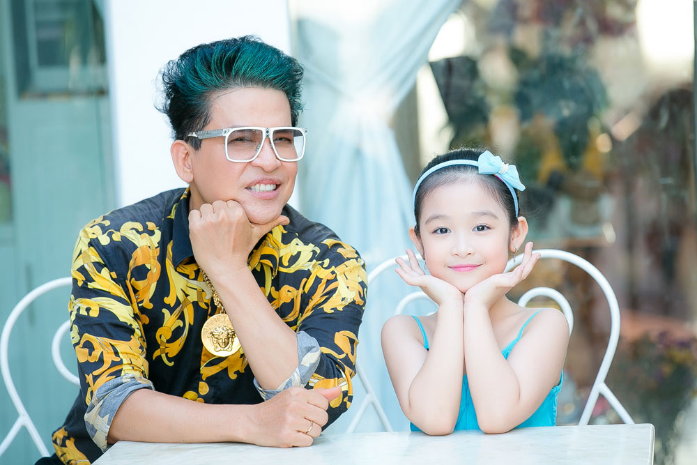 Tiểu mỹ nhân đẹp nhất Việt Nam lại khiến fan ngây ngất khi mặc áo bà ba - 10