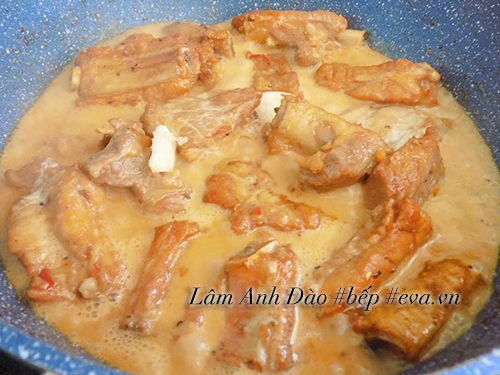 Sườn rim nước cốt dừa vừa béo vừa thơm - 4