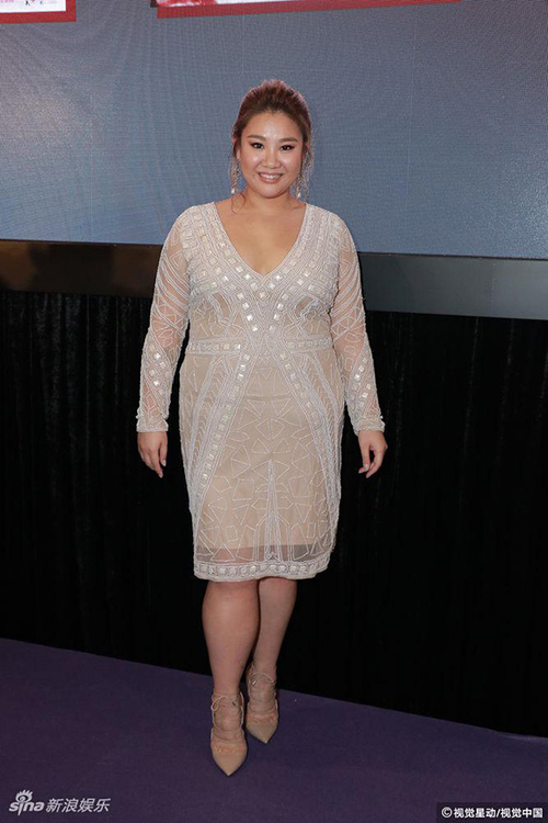 Biểu tượng giảm cân của Hong Kong amp;#34;sụp đổamp;#34; khi tái xuất với thân hình phát phì. - 4