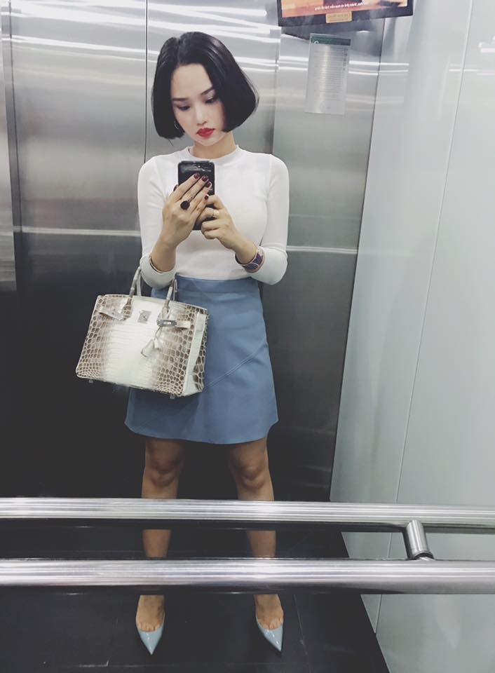 Bức ảnh gây tranh cãi nhất hôm nay: Khoe túi siêu phẩm, Ngọc Trinh gây hoang mang - 3