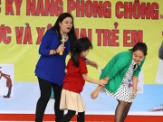 Tin tức - Chuyên gia hướng dẫn trẻ cách đơn giản để thoát khỏi người xấu, tránh bị xâm hại