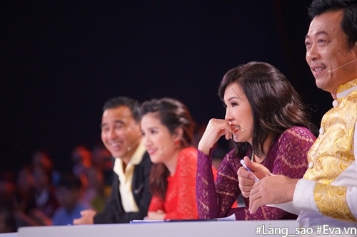 Người bí ẩn 2017: Điều ít biết về truyền nhân đánh trống khiến Trấn Thành, Hồng Đào nể phục - 2