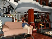 Nhà đẹp - Từng đi hát với cát sê 80.000 đồng, nhà sang bạc tỷ của Lý Hải hiện tại "khủng" tới mức nào