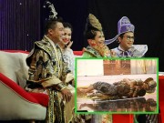 Làng sao - Việt Trinh – Lý Hùng cười ngất khi 2 thí sinh nam ôm hôn nhau trên sân khấu
