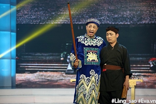 Việt Trinh – Lý Hùng cười ngất khi 2 thí sinh nam ôm hôn nhau trên sân khấu - 9