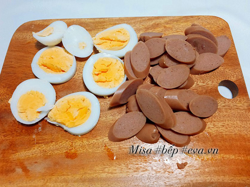 Mì xào giòn cho bữa sáng thật ngon - 4